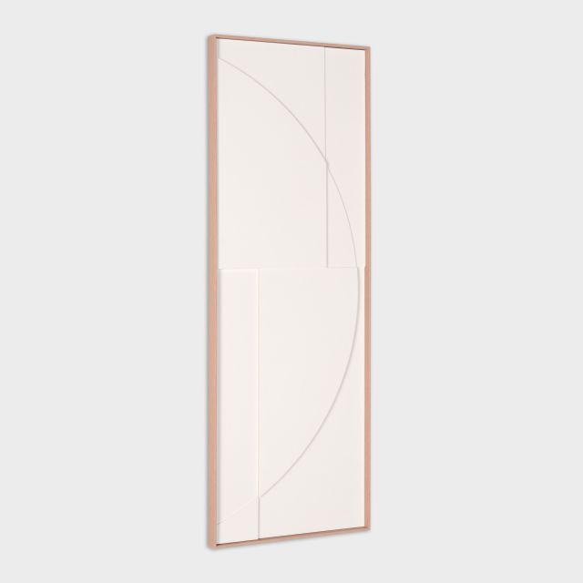 Xunia II, Shadow Box